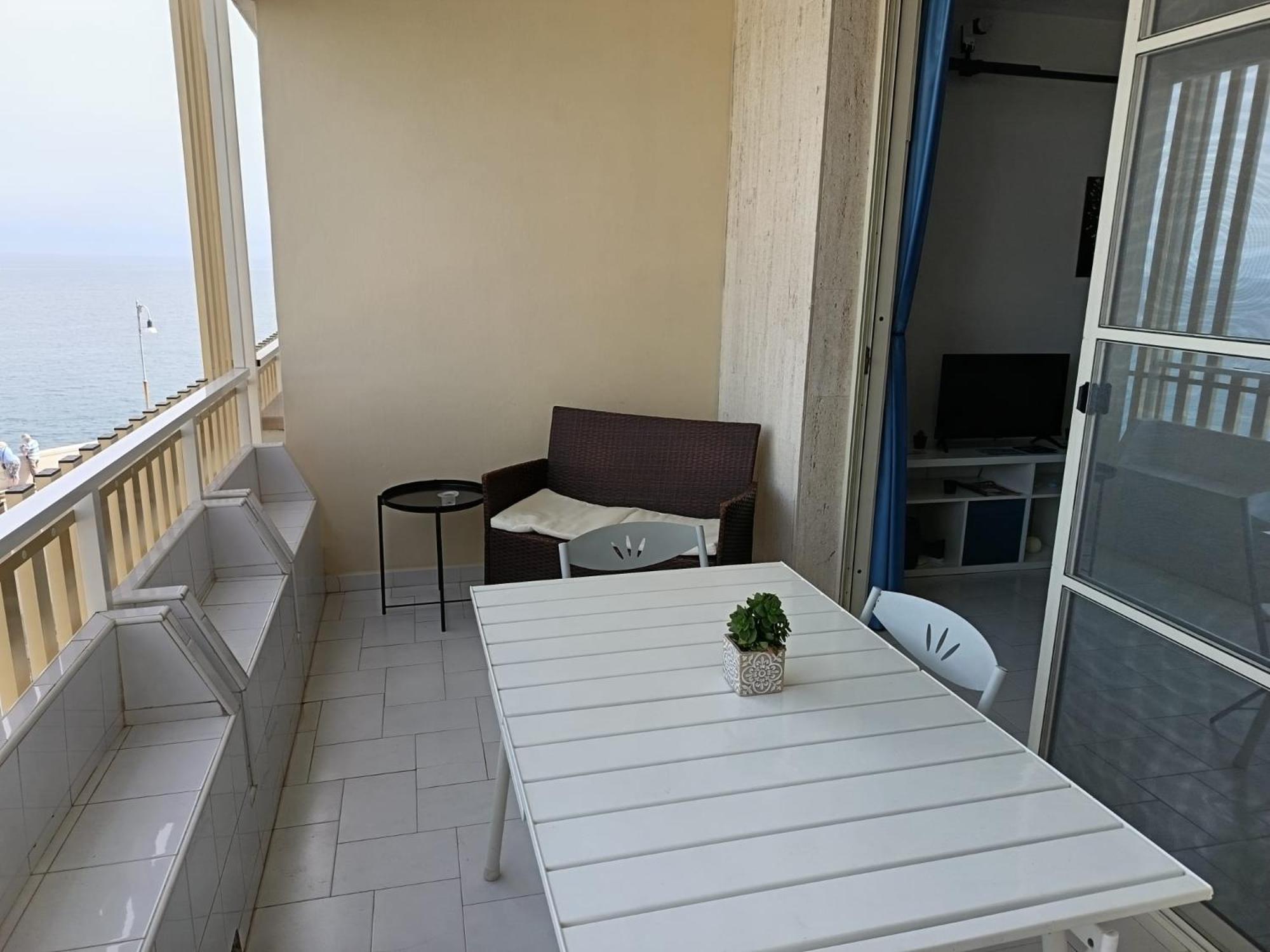 A Un Passo Dal Mare Appartement Polignano a Mare Buitenkant foto